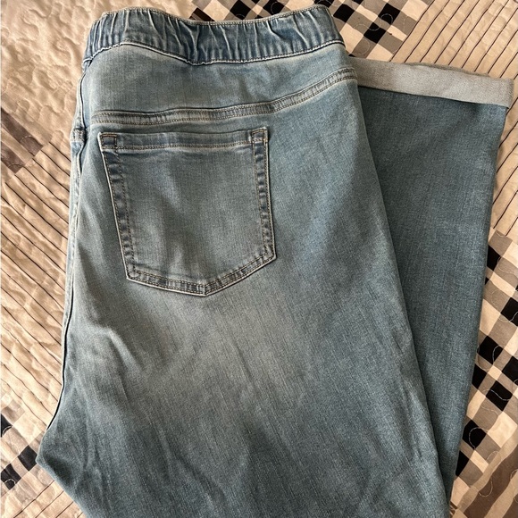 Torrid faded front tie skinny jeans - Picture 1 of 3